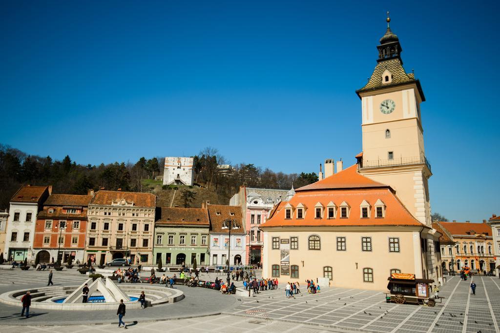 Residence Piata Sfatului Brasov Ngoại thất bức ảnh
