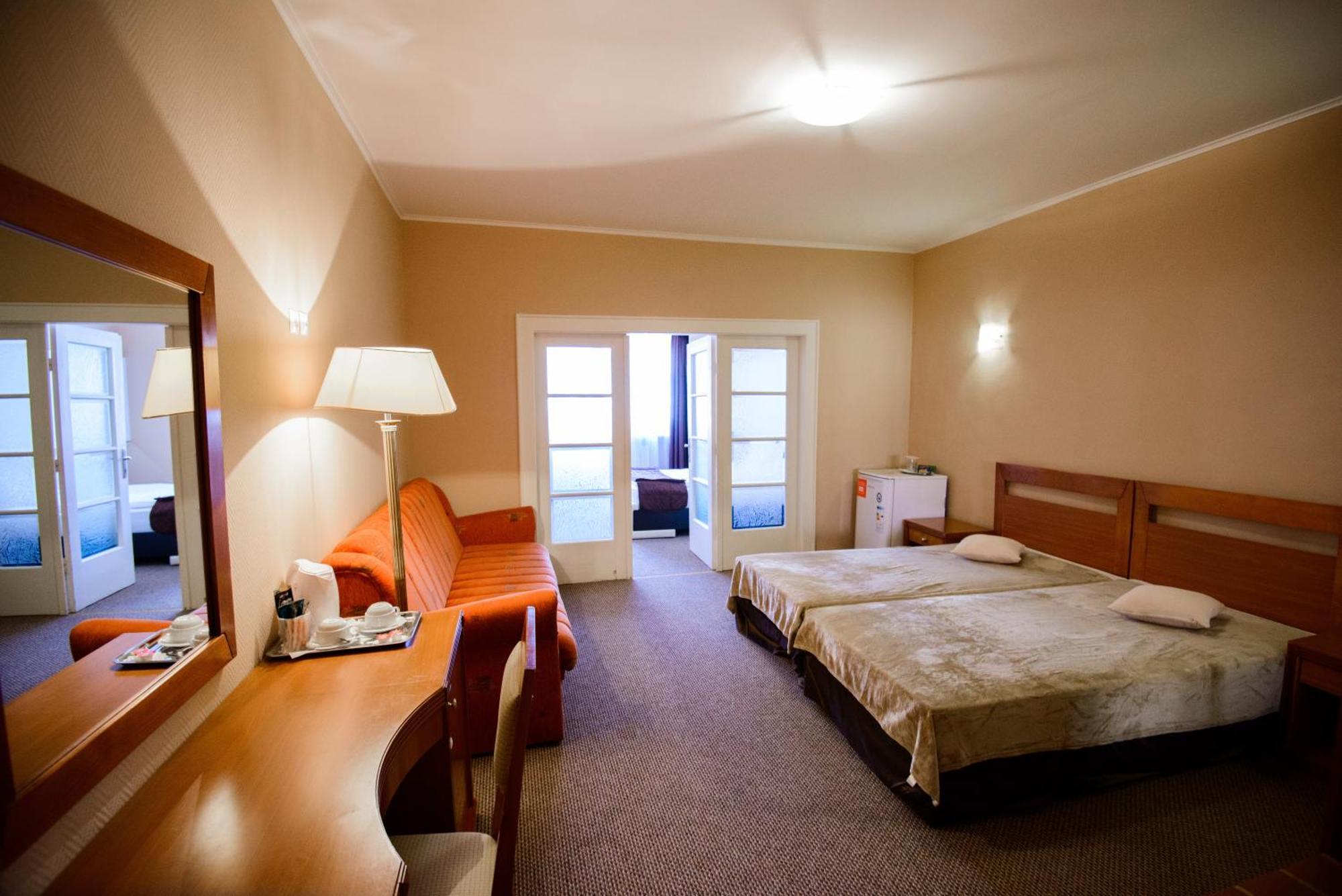 Residence Piata Sfatului Brasov Ngoại thất bức ảnh