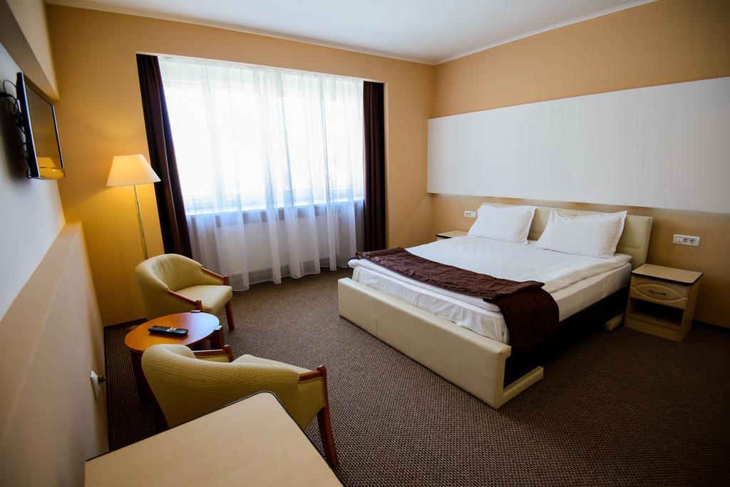 Residence Piata Sfatului Brasov Ngoại thất bức ảnh