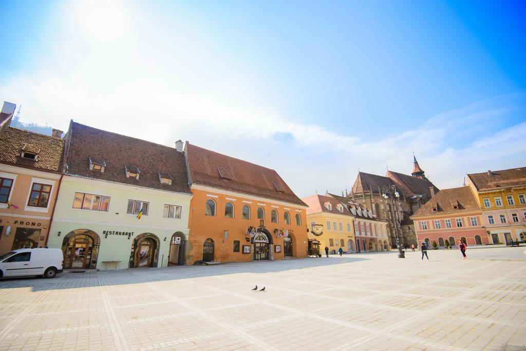 Residence Piata Sfatului Brasov Ngoại thất bức ảnh