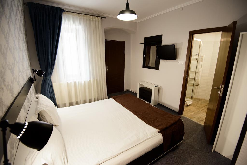Residence Piata Sfatului Brasov Phòng bức ảnh